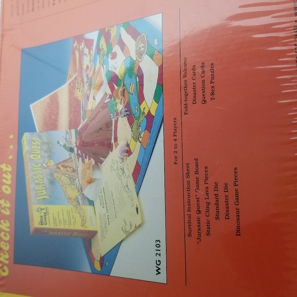 Jurassic Quest Game - Picture 5 of 5